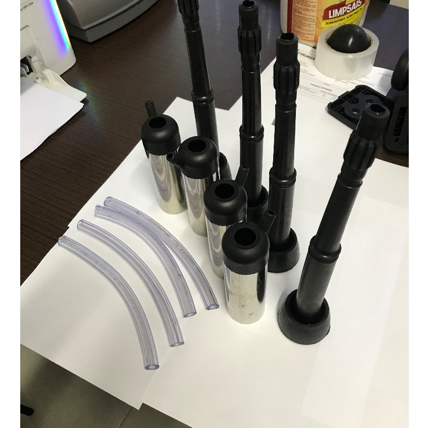 KIT 4 CAPA DE TETEIRA +4 UNIDADES DE TETEIRA DE BORRACHA +4 UNIDADES DE MANGUEIRA DO VACUO CURTA DE 22 CM CABE EM TODAS