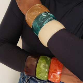 Bracelete de Acrilico Colorido Redondo Grande em Oferta na Shopee