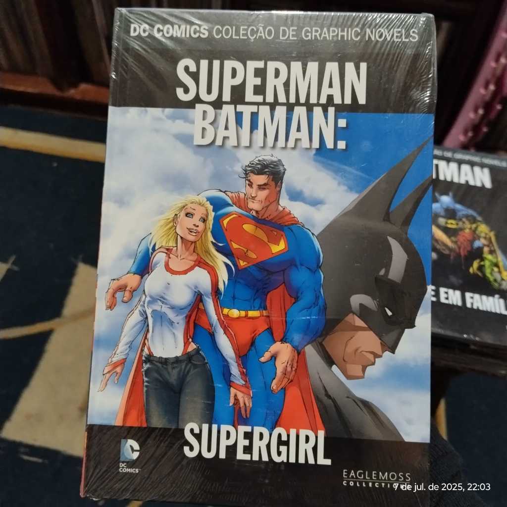 Coleção Eaglemoss 14, Superman, Batman: Supergirl. Novinho, capa dura e lacrado.