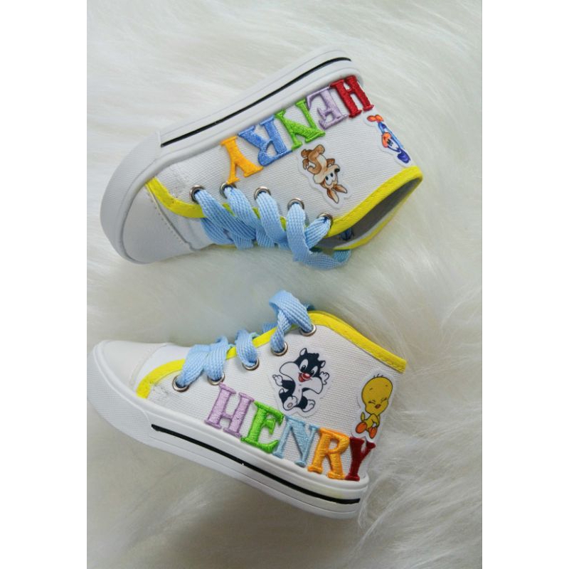 tênis botinha personalizado temático tema looney Tunes baby