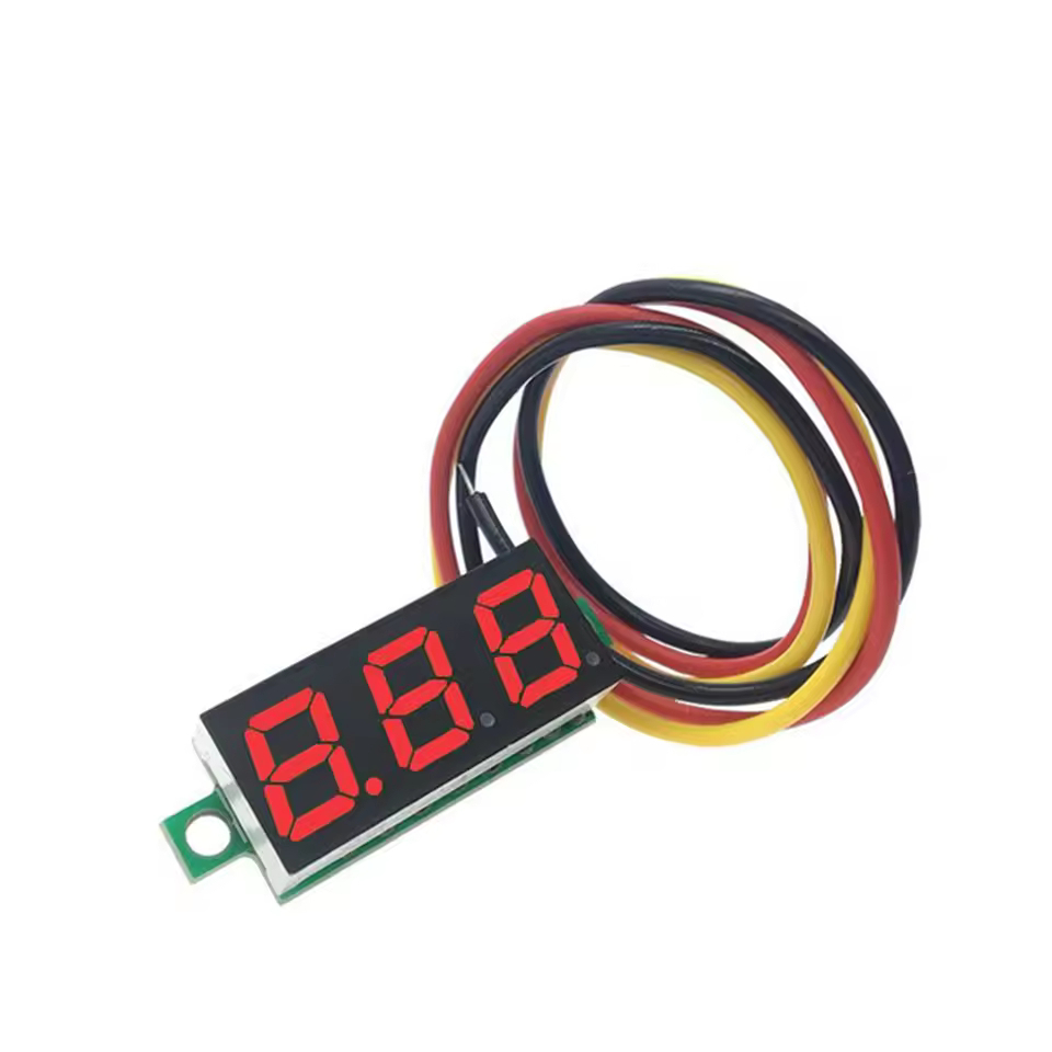 Voltímetro digital 3 fios 2.5 A 32v Dc 3 Wires com display LED vermelho em Oferta na Shopee