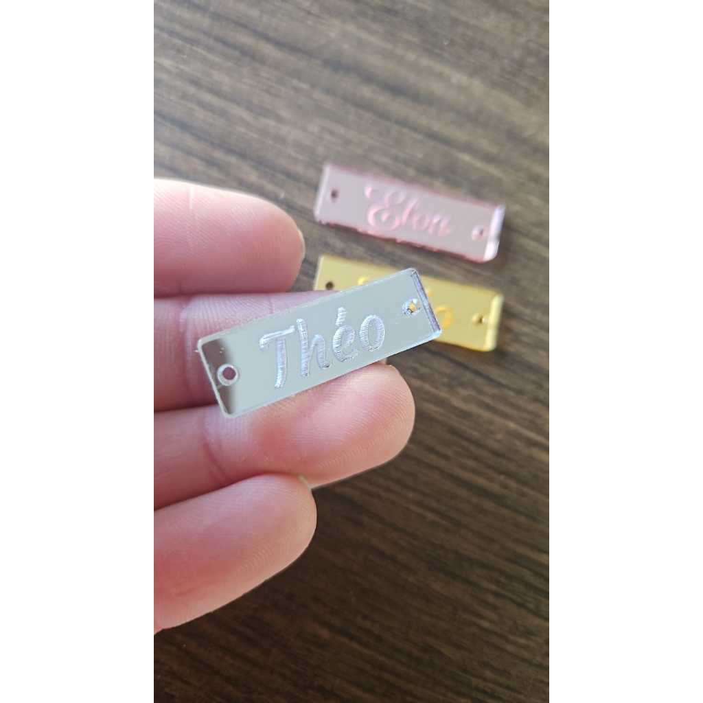 Tag 3 x 1 cm em Acrílico personalizado em Oferta na Shopee