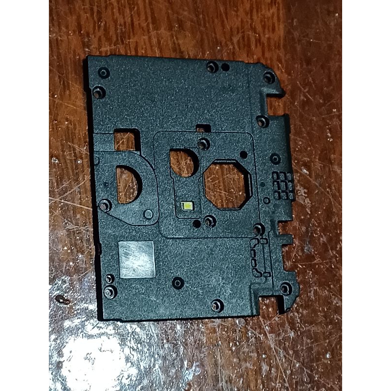 CARCAÇA PARTE TRASEIRA MOTO E7 XT2095-1