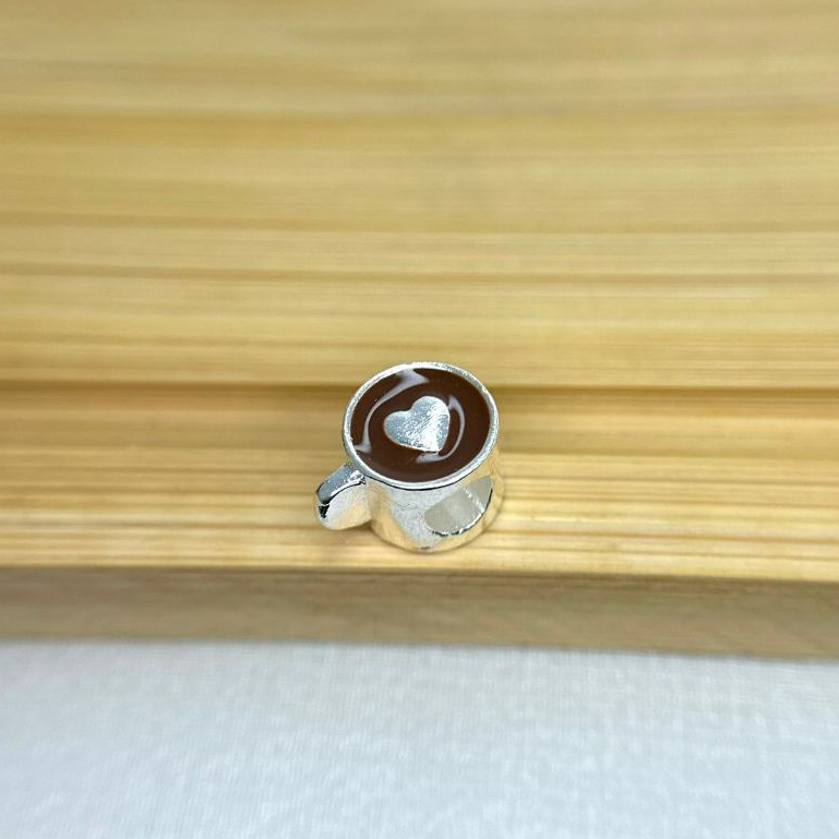 Berloque xícara de café, chocolate quente, Capuccino - Banhado a prata, com garantia AQUINOIMPORTS