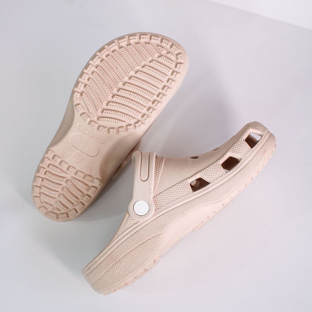 Sandália Unissex Confortável e Leve – Calce Fácil e Maciez Garantida Para Seu Dia a Dia com Praticidade

