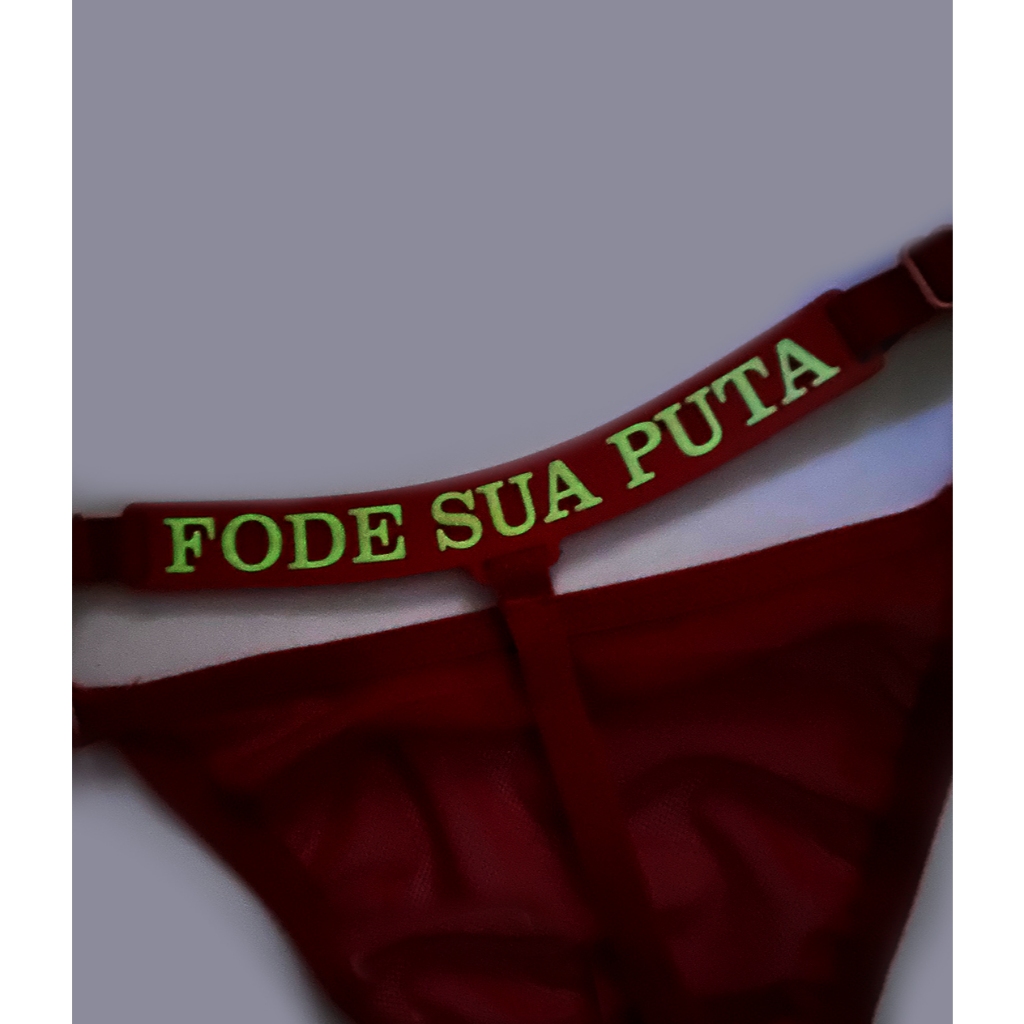 CALCINHA FIO DENTAL COM FRASE "FODE SUA PUTA" QUE BRILHA NO ESCURO YAFFA LINGERIE em Oferta na Shopee