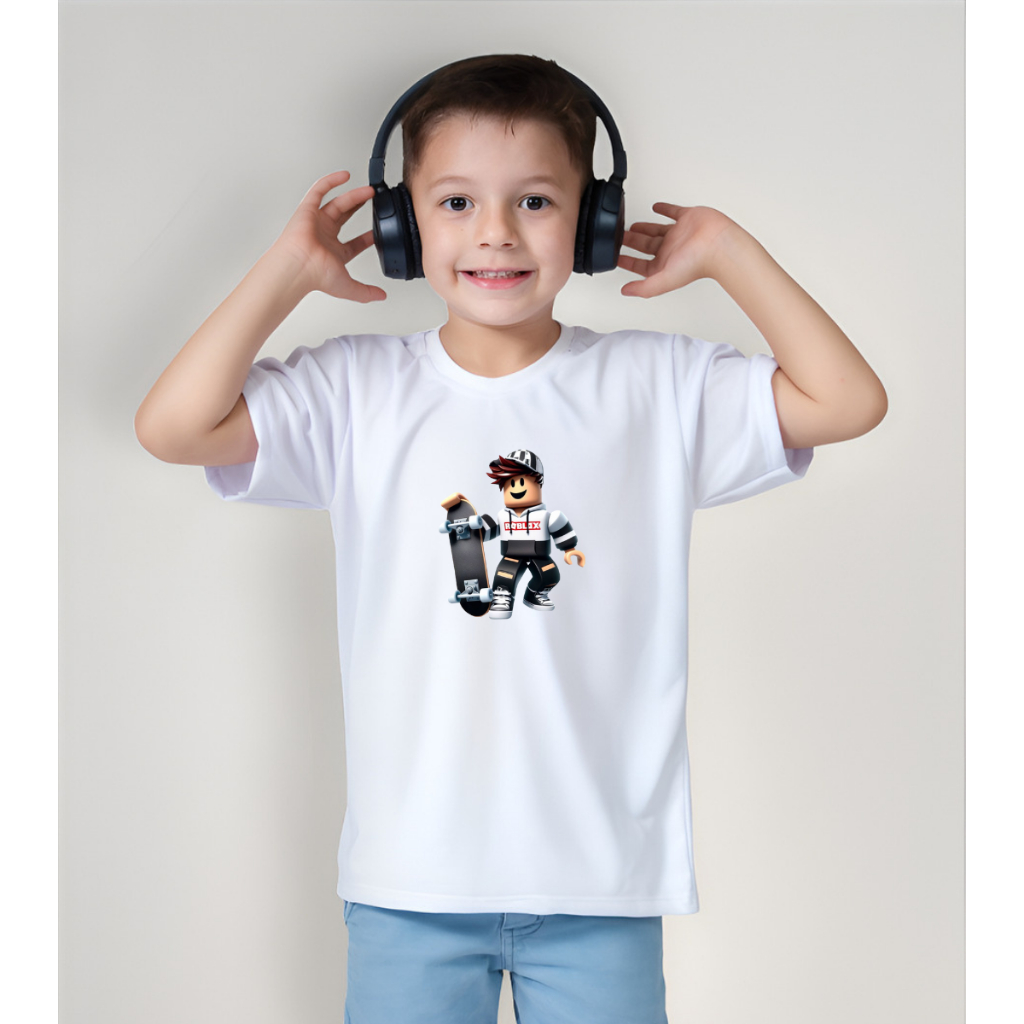Camiseta Infantil Menino Menina Roblox Skatista Skate Jogo Video Game Roupa Camisa azul rosa branca