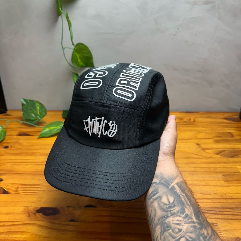 Boné Five Panel Anth Co Original Strapback Aba Reta Fita Preto Tag Lateral