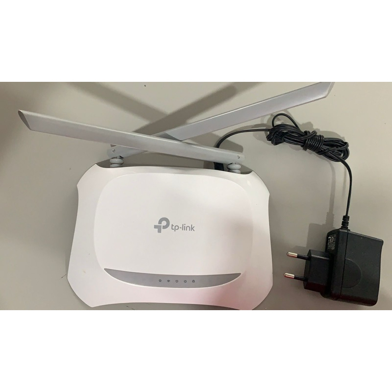 ROTEADOR TP-LINK 840N Semi novo testado e higienizado, com fonte.