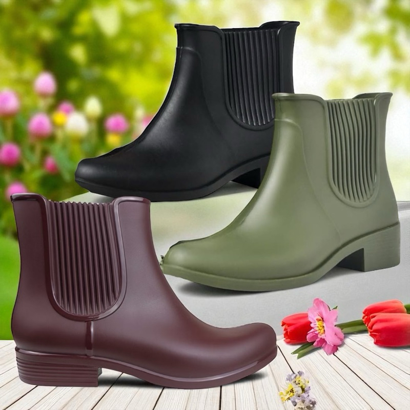 BOTA FEMININA IMPERMEÁVEL GALOCHA DE PVC REF.19