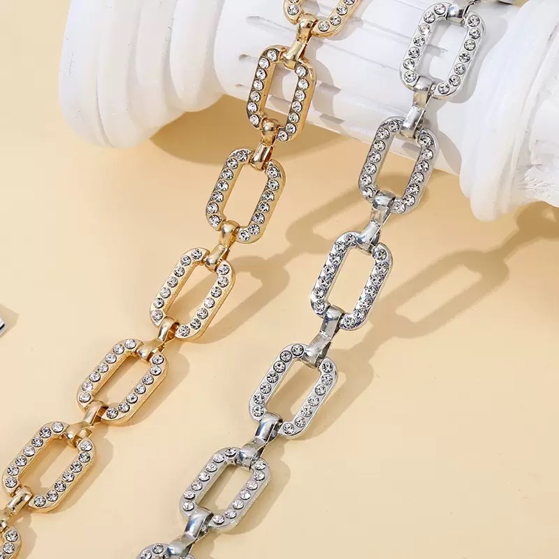 Cinto Corrente Metal Fashion Blogueiras dançando de cintura femininos em Oferta na Shopee