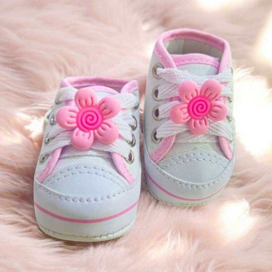 Tênis Bebê Cano Médio Sapatinho Recém Nascido Confortável Menina Menino Baby Charme Mesversário