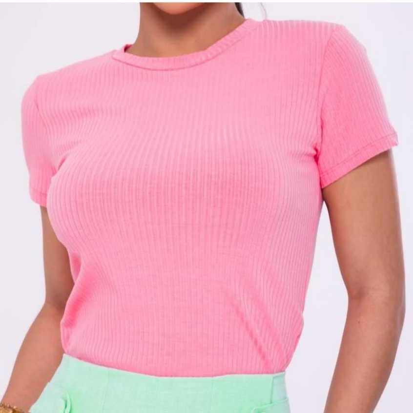 Blusa Básica Feminina Canelada T-Shirt Gola Redonda Estilo Casual Elegante
