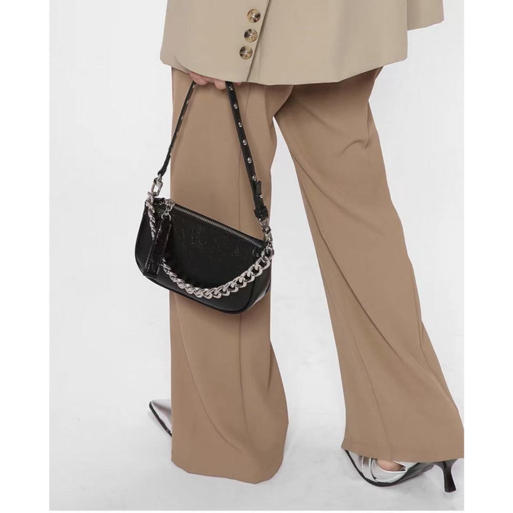 Bolsa de ombro com corrente para viajante de nicho da moda 2026, bolsa de mão com axila e baguete em Oferta na Shopee