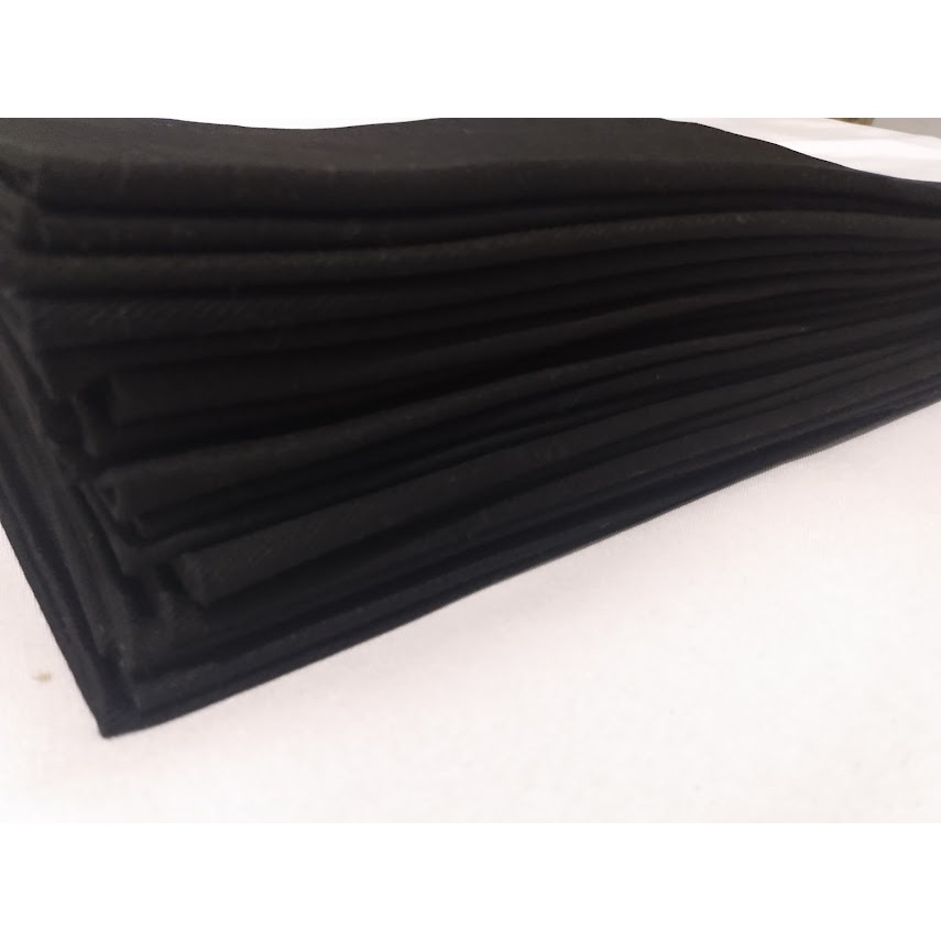 10 base p/ tapete 1m x 0,50 cm tecido BRIM PRETO TIPO SARJA com elastano e sem elastano misturados e COM LEVES  DEFEITOS em Oferta na Shopee