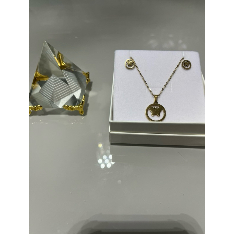Kit Colar e Brincos Feminino – Aço Inoxidável Antialérgico dourado - borboleta