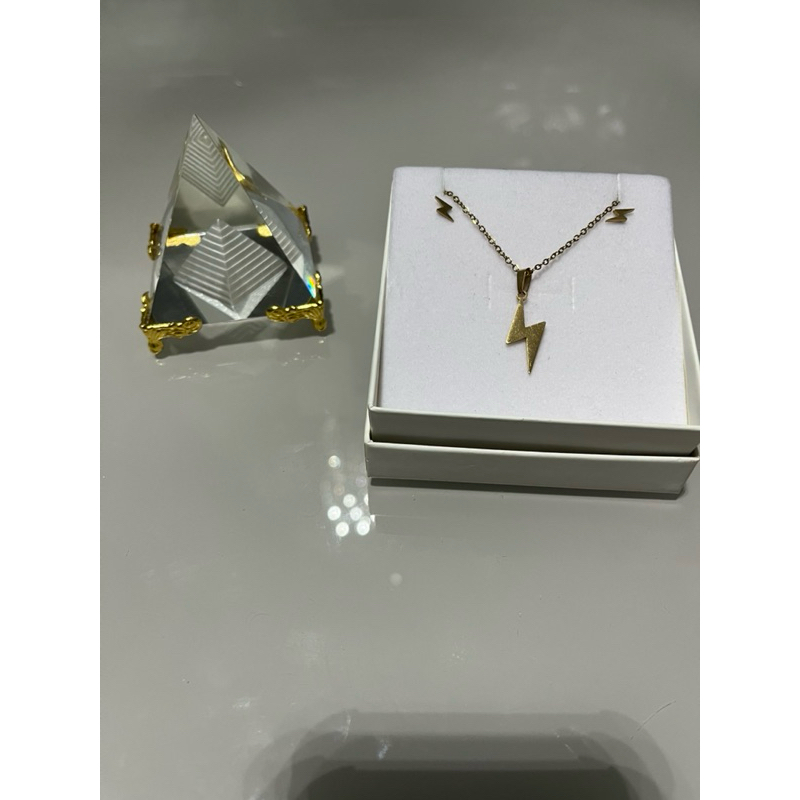Kit Colar e Brincos Feminino – Aço Inoxidável Antialérgico dourado - Raio