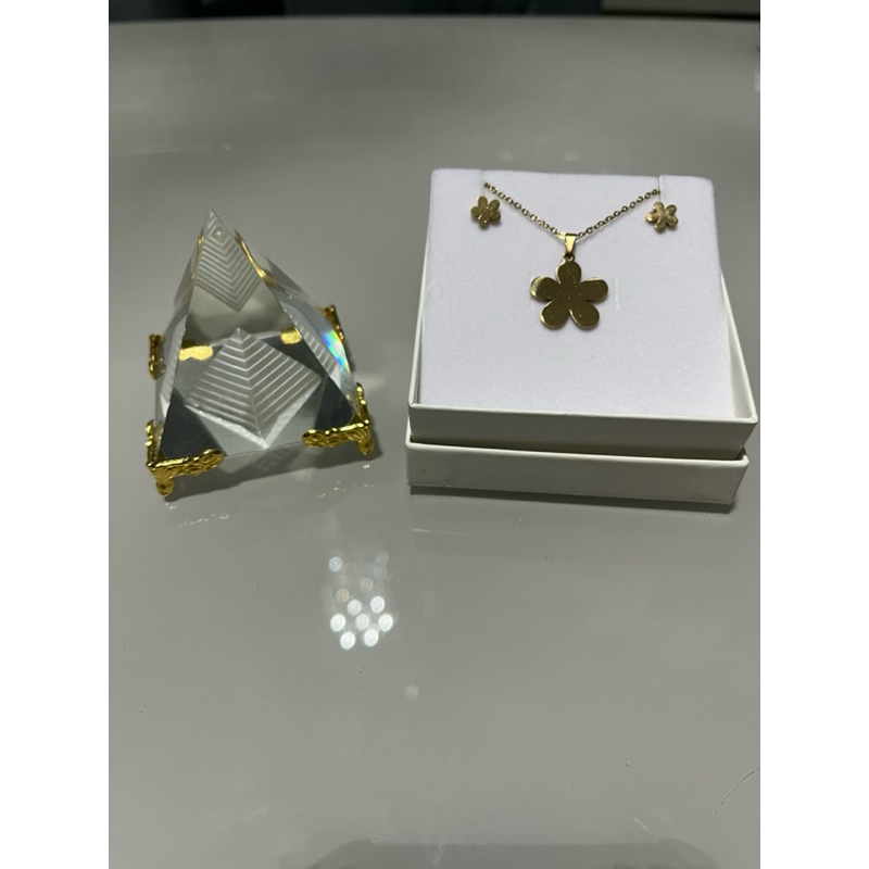 Kit Colar e Brincos Feminino – Aço Inoxidável Antialérgico dourado - Flor