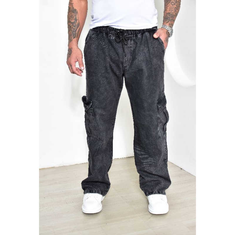 Calça Cargo Jeans Com Elástico e Cordão na Cintura e 6 Bolsos
