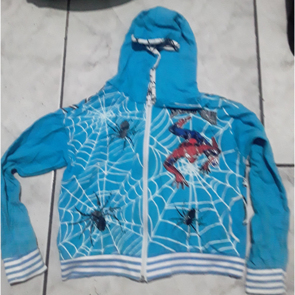 lote com 5 casacos, tamanho 4, usado