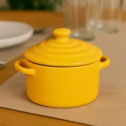 Mini Caçarola Cerâmica Amarela Esmaltada 250ml Moderna Panelinha Para Festa Buffet Servir