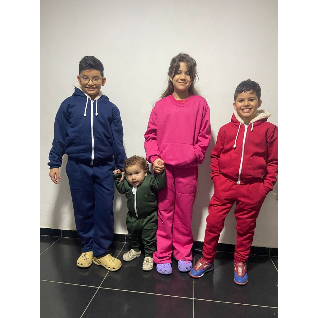Conjunto infantil de moletom com pele