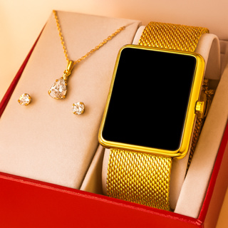 Relógio Feminino Digital Quadrado + Colar e Brinco em Oferta na Shopee