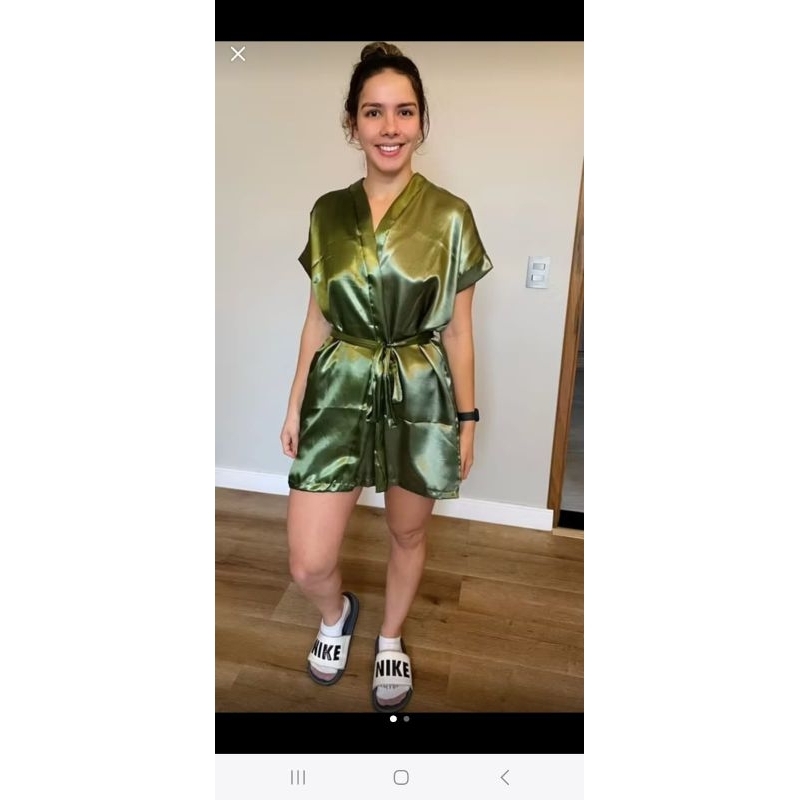 1 Robes de Cetim  Liso para lembrança de casamento