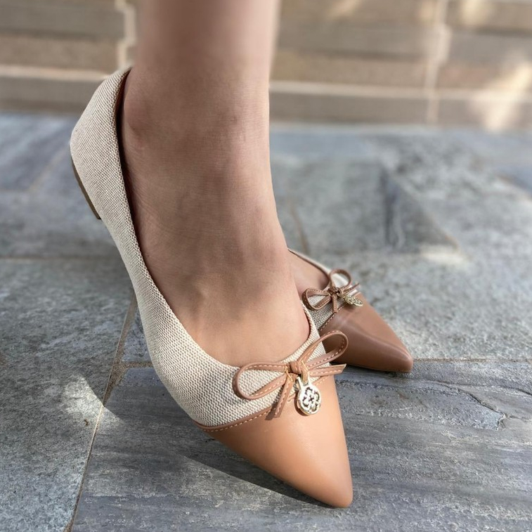 Sapatilha Feminina Tecido Rafia e Napa Whisk Laço c/ Medalha 0641 Elegante Moderno para o Dia a Dia em Oferta na Shopee
