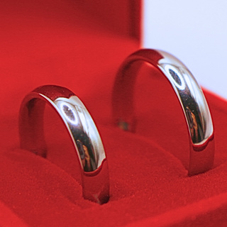 Par De Alianças de Prata Lisa Para Namoro e Compromisso Abaulada Aço Inox 4mm NÃO ENFERRUJA em Oferta na Shopee
