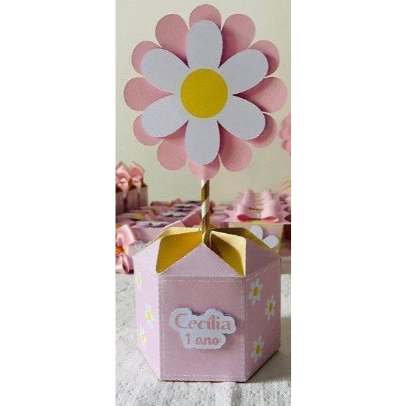 Centro de Mesa todo os temas/Pegue e Monte/Margarida/Jardim borboleta/Sereia - Enfeite de mesa - Lembrancinha/Infantil