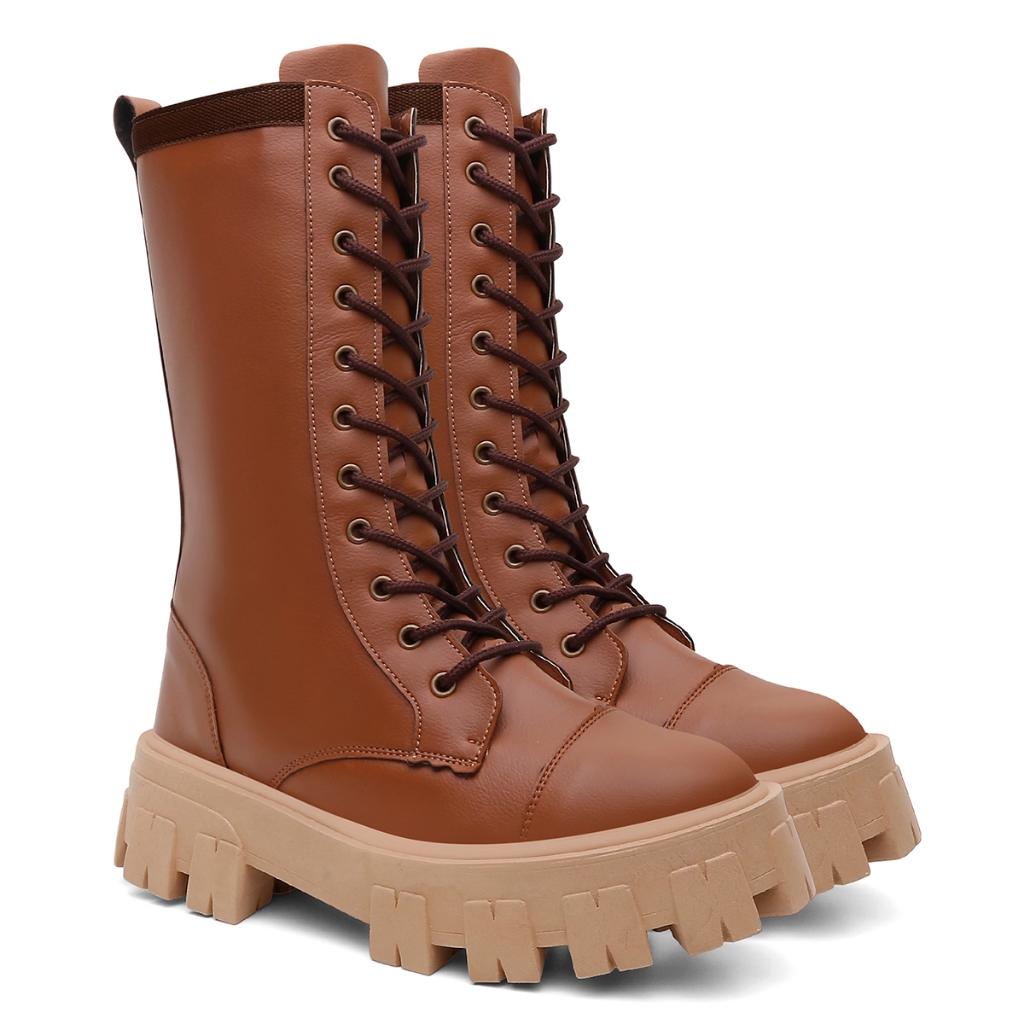 Bota Cano Alto Tratorada Com Ihos Fechamento Com Ziper Acabamento Com Gorgurão Estilo Blogueirinha em Oferta na Shopee