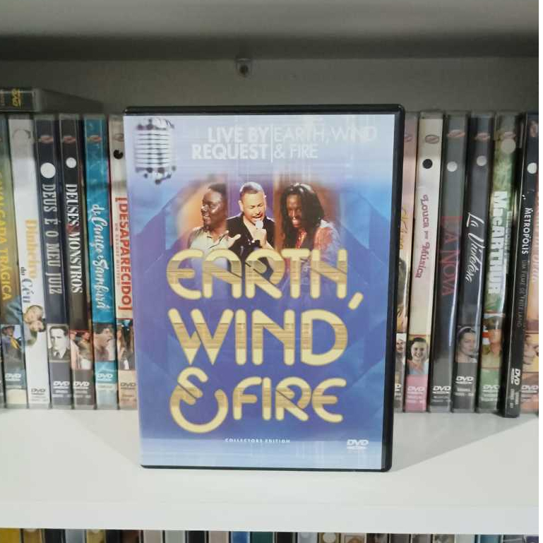 DVD LIVE BY REQUEST - EARTH, WIND E FIRE