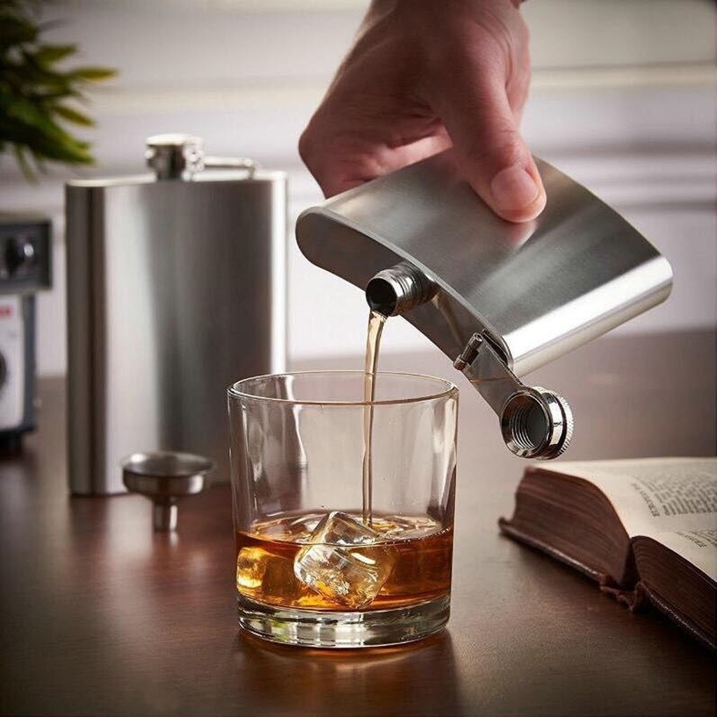 Cantil De Bolso Porta Bebida Aço Inox Whisky Vodka Rum 160ml