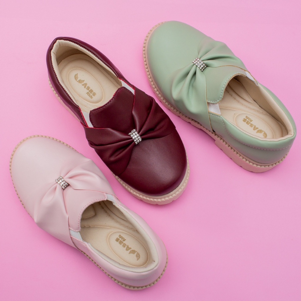 Sapato Mocassim Infantil Menina Sola Tratorada Confortável Moderno Strass Casual Festa Promoção