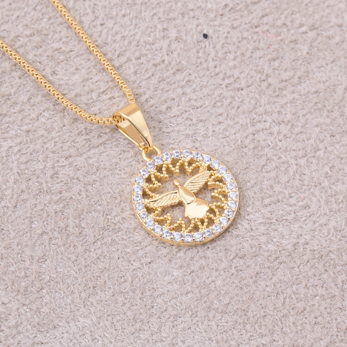 Colar Espírito Santo Medalha Cravejada com Banho em Ouro 18k em Oferta na Shopee