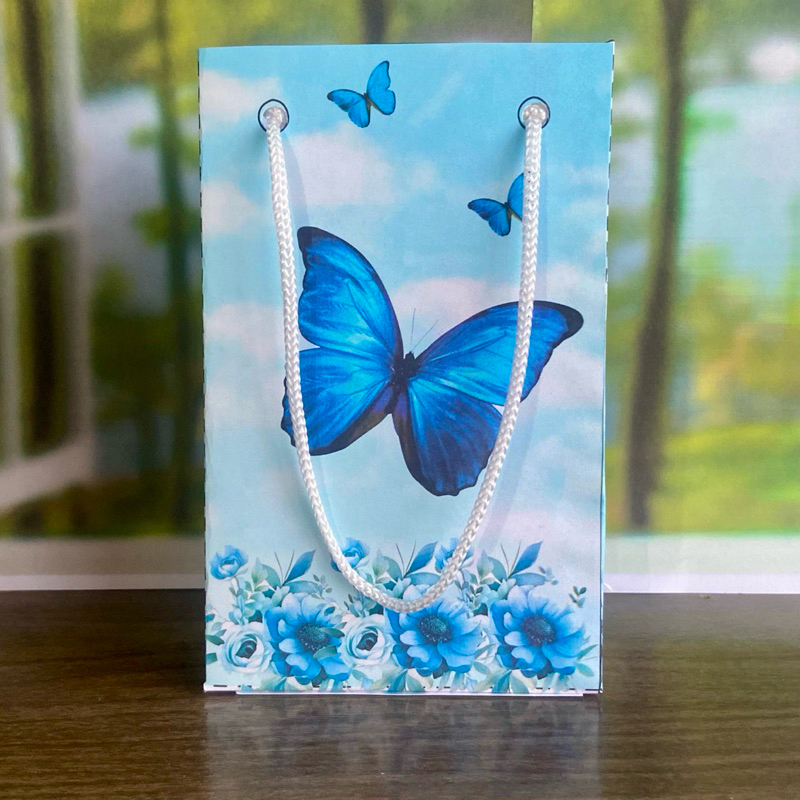 Sacolinha Surpresa Personalizada Lembrancinha Borboleta Azul PEGUE E MONTE