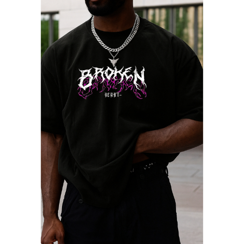 Camiseta "Broken Heart" com Chamas100% Algodão Premium - Estilo Streetwear (Branca e Preta)