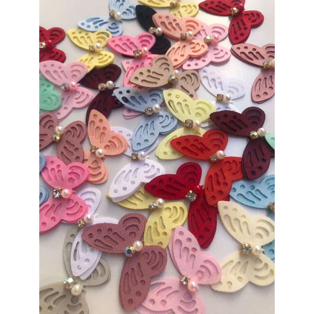 Kit Borboleta Vazada no cetim duplo com 10 ou 25 unidades