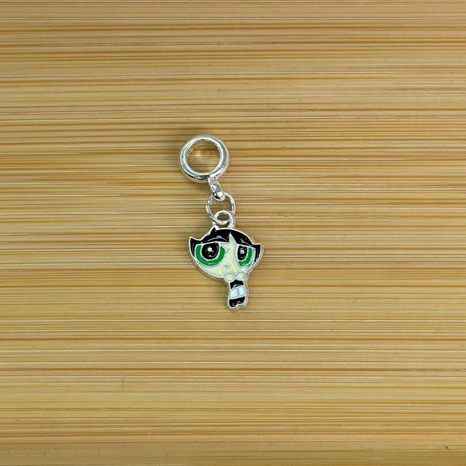 Berloque Docinho - As meninas Superpoderosas, banhado a prata em Oferta na Shopee