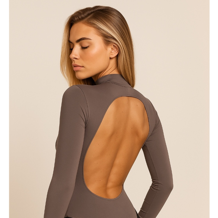 Body Feminino Manga Longa Aberto nas Costas Nuas Poliamida Inverno