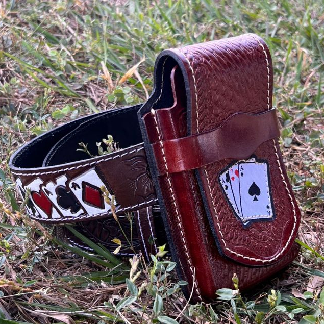 Cinto e Bainha Para Celular em Couro Legitimo Baralho Kit