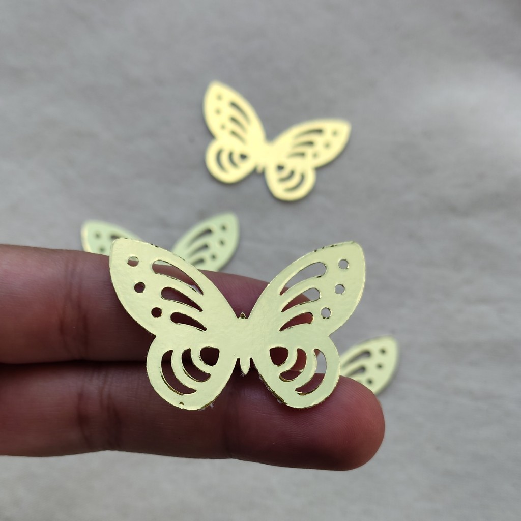 !! Aplique Borboleta Lamicote Dourado | Lembrancinha