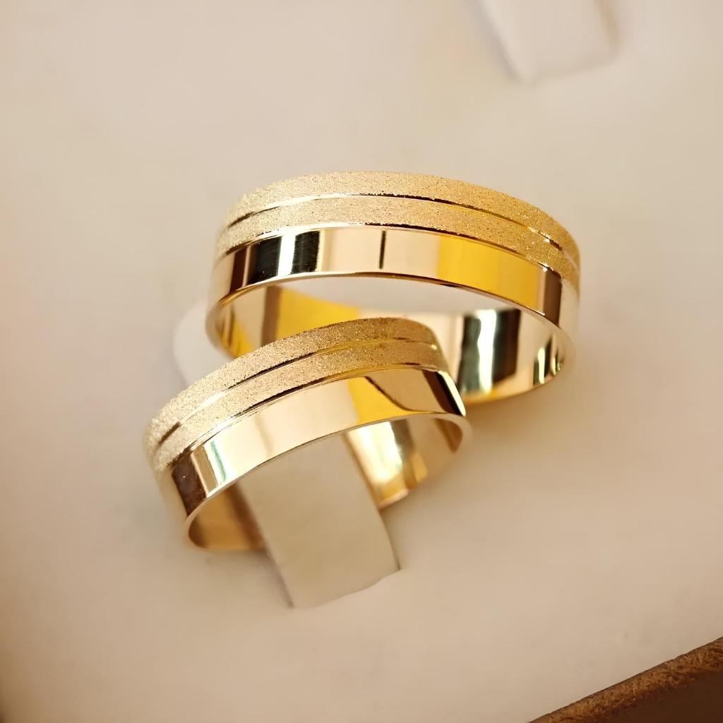 Par de Aliança Moeda Antiga Diamantada 2 Frisos 8mm Noivado Casamento - 3 Anos Garantia em Oferta na Shopee