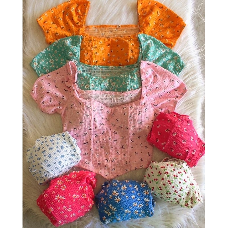 Kit 5 Cropeed Sortidos Moda Modinha Cropeed Blusa Blusinha Top Floral Florido Estampado Ombro  a O Lançamento verão 2025