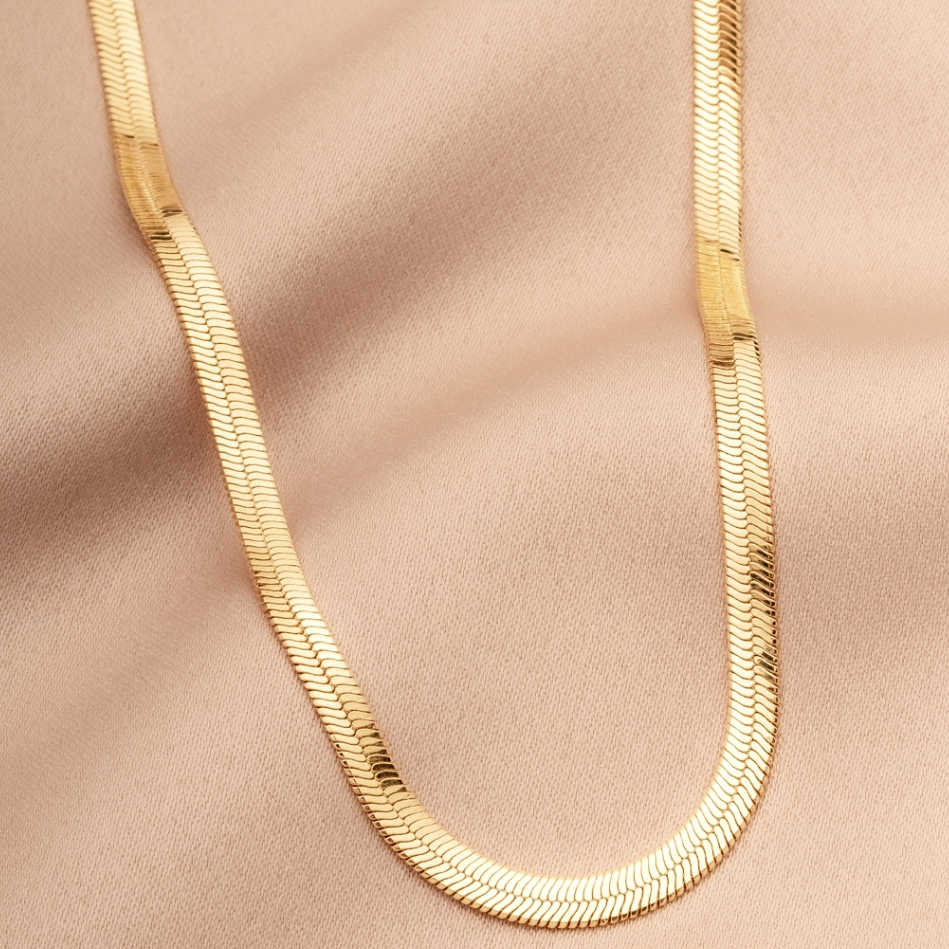Gargantilha Choker Dourada Feminina, Moderna e Sofisticada Para Presentear, Folheado a Ouro 18k