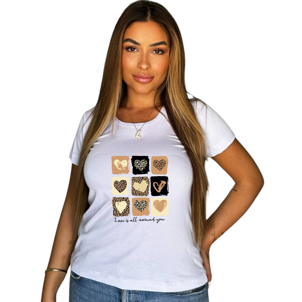 Blusa Feminina Estampada com Corações – Básica, Moderna e Estilosa
