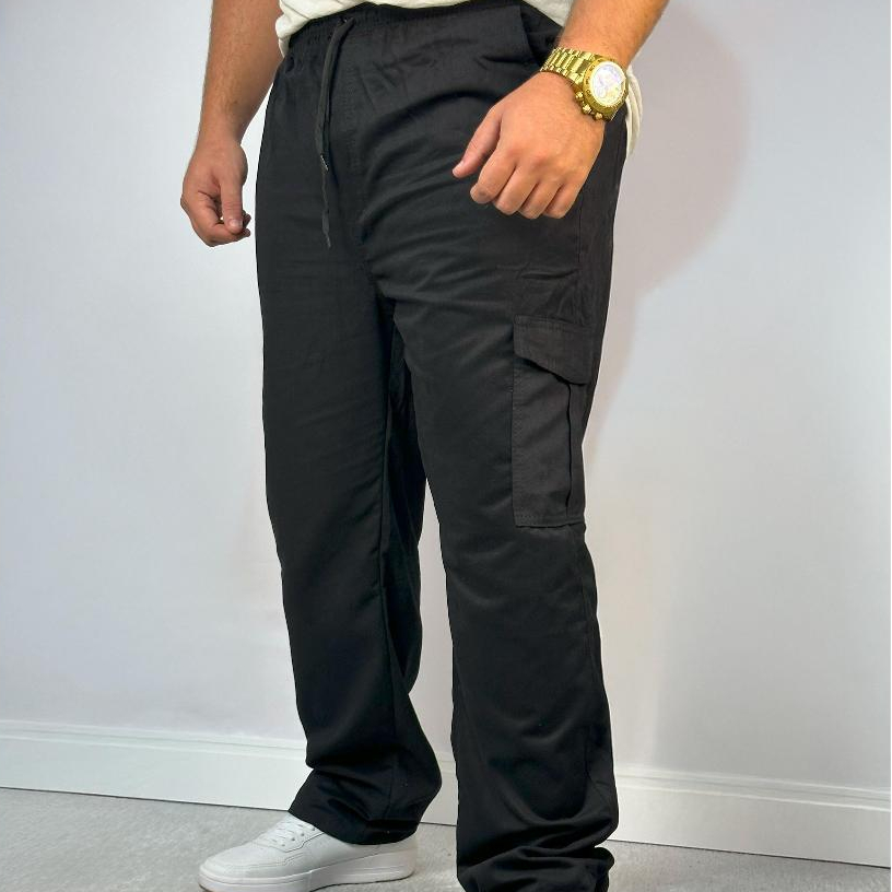 CALÇA CARGO PLUS SIZE PRETA CINTURA COM ELASTICO E CORDÃO TAMANHO GRANDE 48 AO 54 MODA MASCULINA STREETWEAR