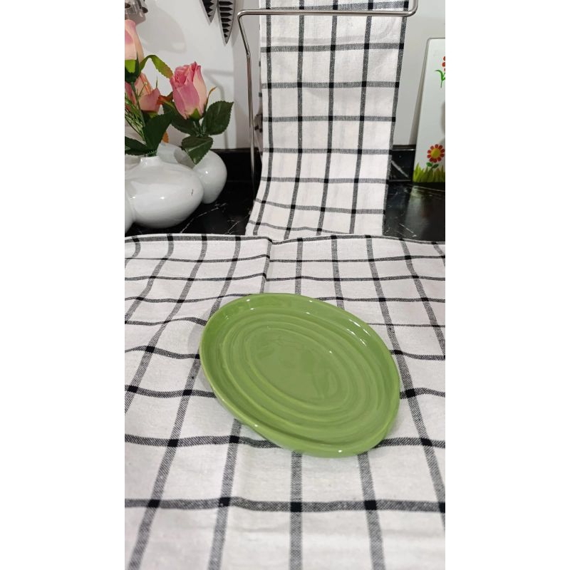 Descanso de talheres oval cerâmica verde inspiração lê creuset