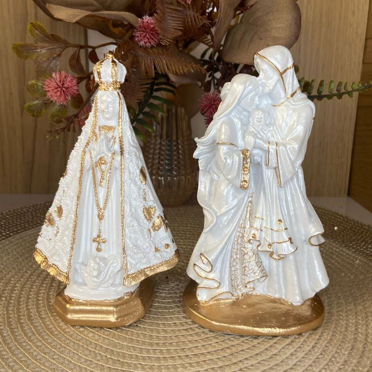 Kit Sagrada Família + Nossa Senhora Aparecida 15cm em Gesso Branco Pérola e Dourado